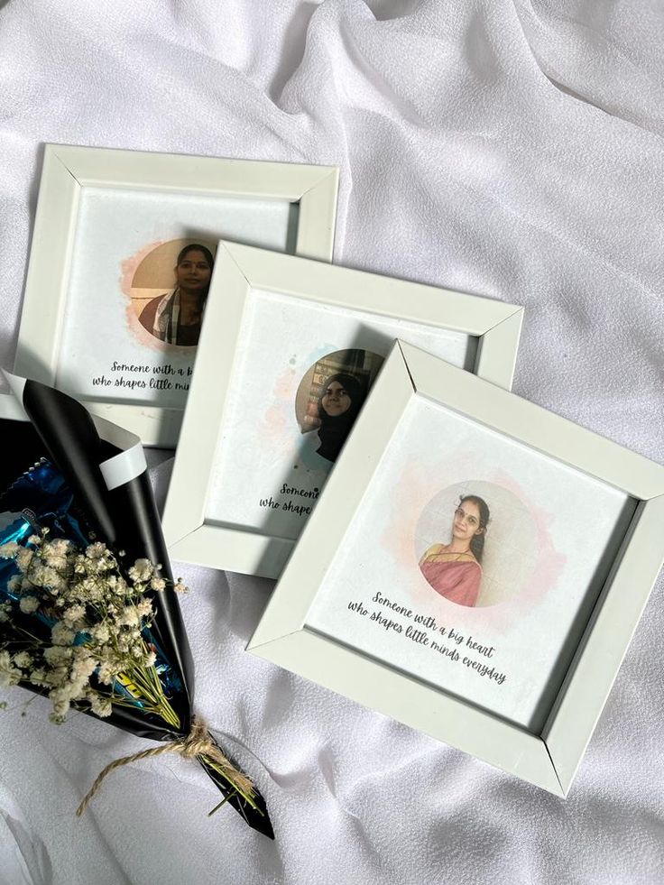 Mini Moments – 4x4 Personalized Frame for Memories